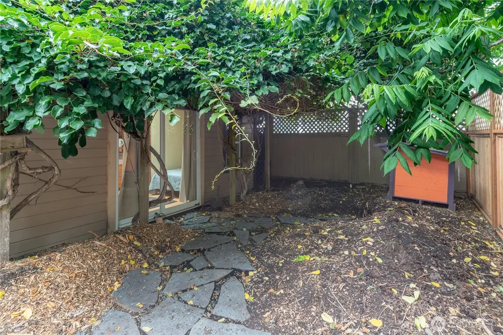 538 Adams Street Port Townsend WA 98368