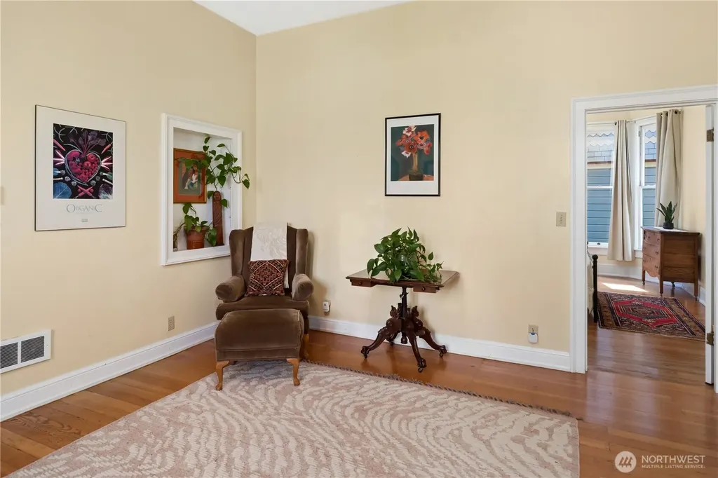 538 Adams Street Port Townsend WA 98368