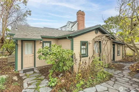538 Adams Street Port Townsend WA 98368