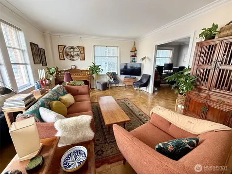 1017 Minor Avenue Seattle WA 98104