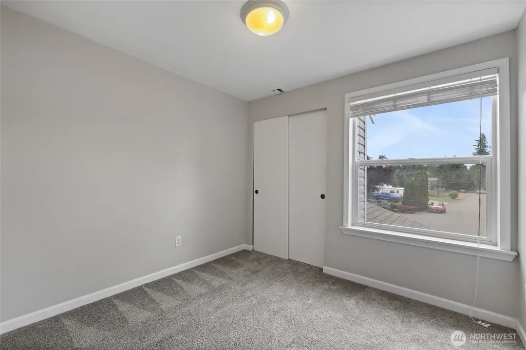 19119 71st Avenue Ct E Puyallup WA 98375