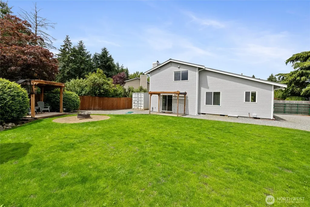 19119 71st Avenue Ct E Puyallup WA 98375