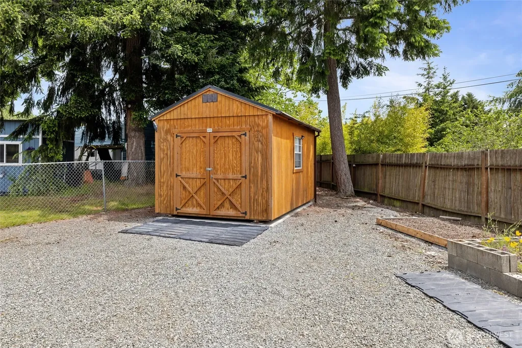 19119 71st Avenue Ct E Puyallup WA 98375