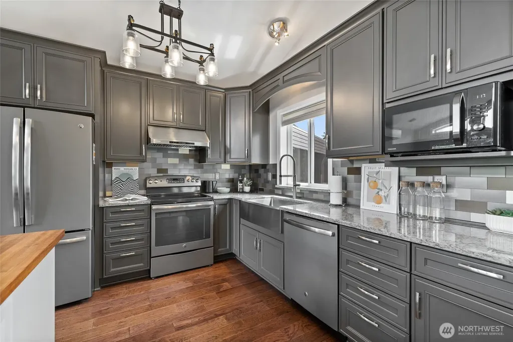 19119 71st Avenue Ct E Puyallup WA 98375