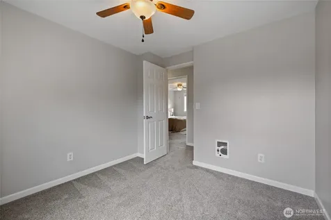 19119 71st Avenue Ct E Puyallup WA 98375