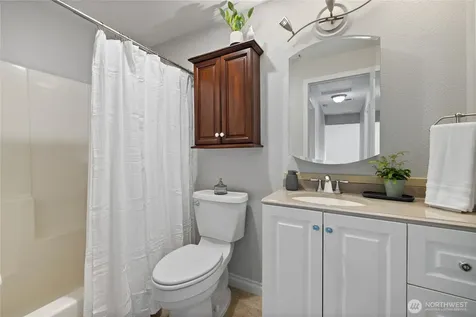 19119 71st Avenue Ct E Puyallup WA 98375