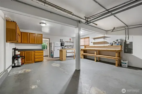 19119 71st Avenue Ct E Puyallup WA 98375