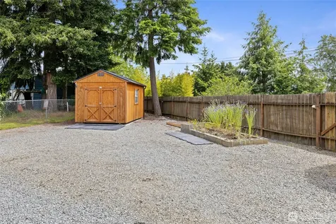 19119 71st Avenue Ct E Puyallup WA 98375