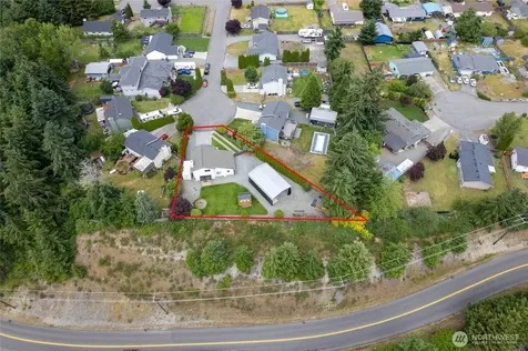 19119 71st Avenue Ct E Puyallup WA 98375