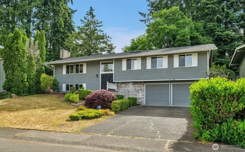 32212 25th Ave SW Federal Way WA 98023