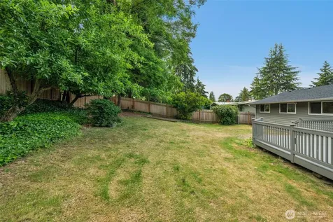 32212 25th Ave SW Federal Way WA 98023