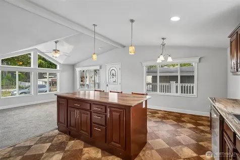 14322 Admiralty Way Lynnwood WA 98087