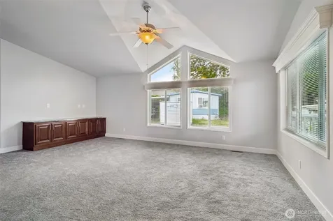 14322 Admiralty Way Lynnwood WA 98087