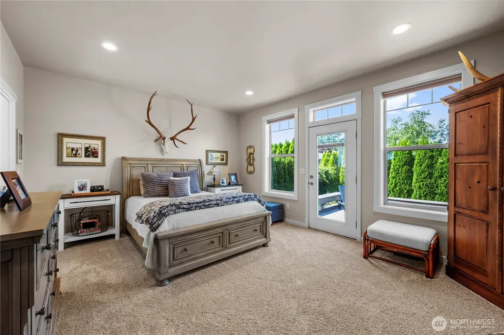 208 Lilly Lane Mount Vernon WA 98274