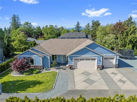 208 Lilly Lane Mount Vernon WA 98274
