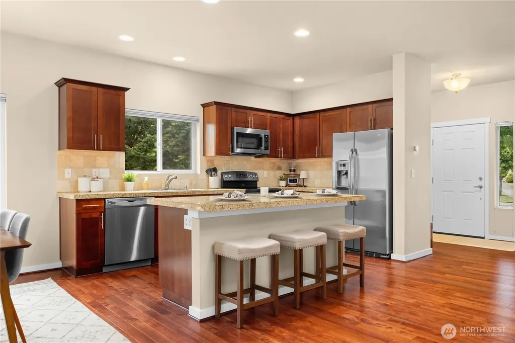 2302 63rd Street SE Auburn WA 98092