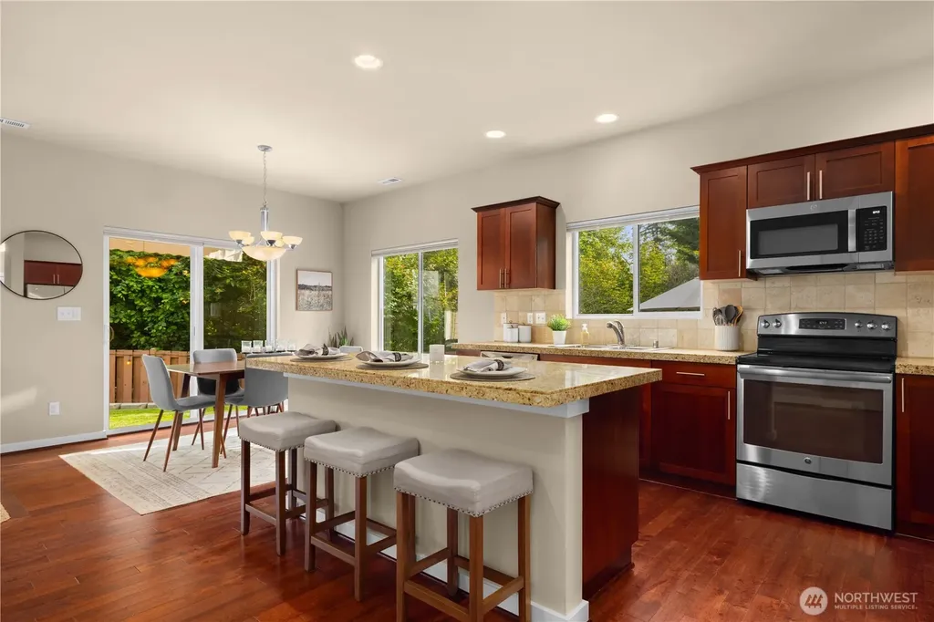 2302 63rd Street SE Auburn WA 98092
