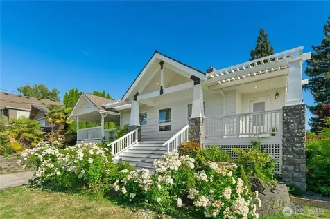 1203 N 36th Street Renton WA 98056