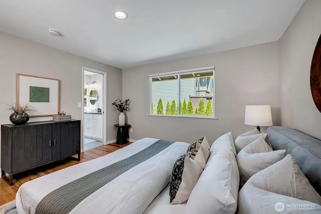 14004 SE 20th Street Bellevue WA 98007
