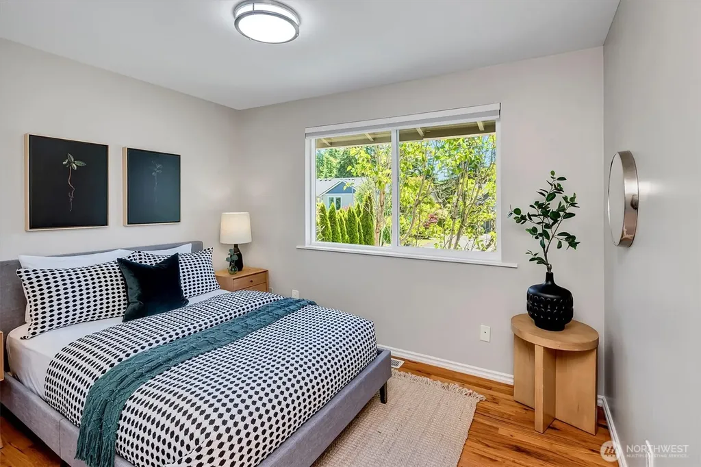 14004 SE 20th Street Bellevue WA 98007