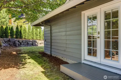14004 SE 20th Street Bellevue WA 98007
