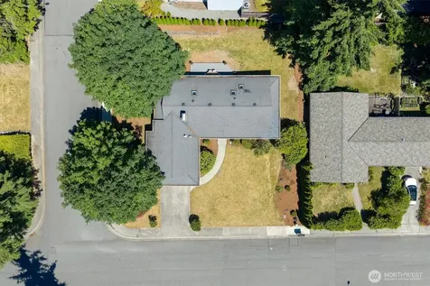 14004 SE 20th Street Bellevue WA 98007