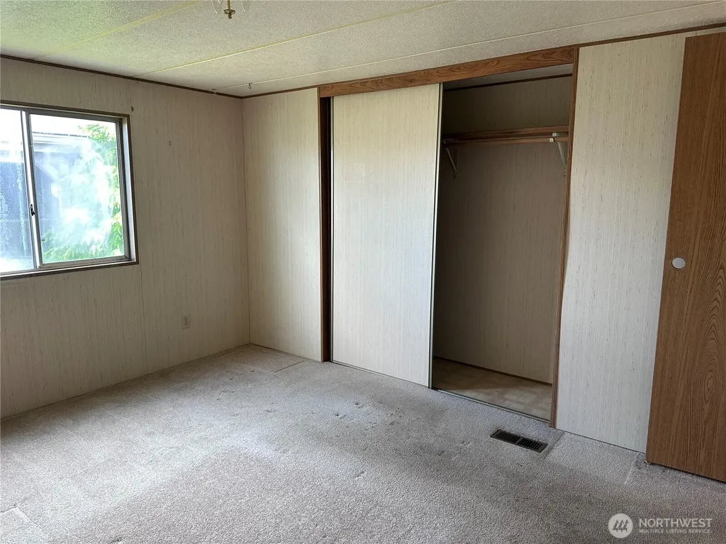 325 N 5th Avenue Sequim WA 98382