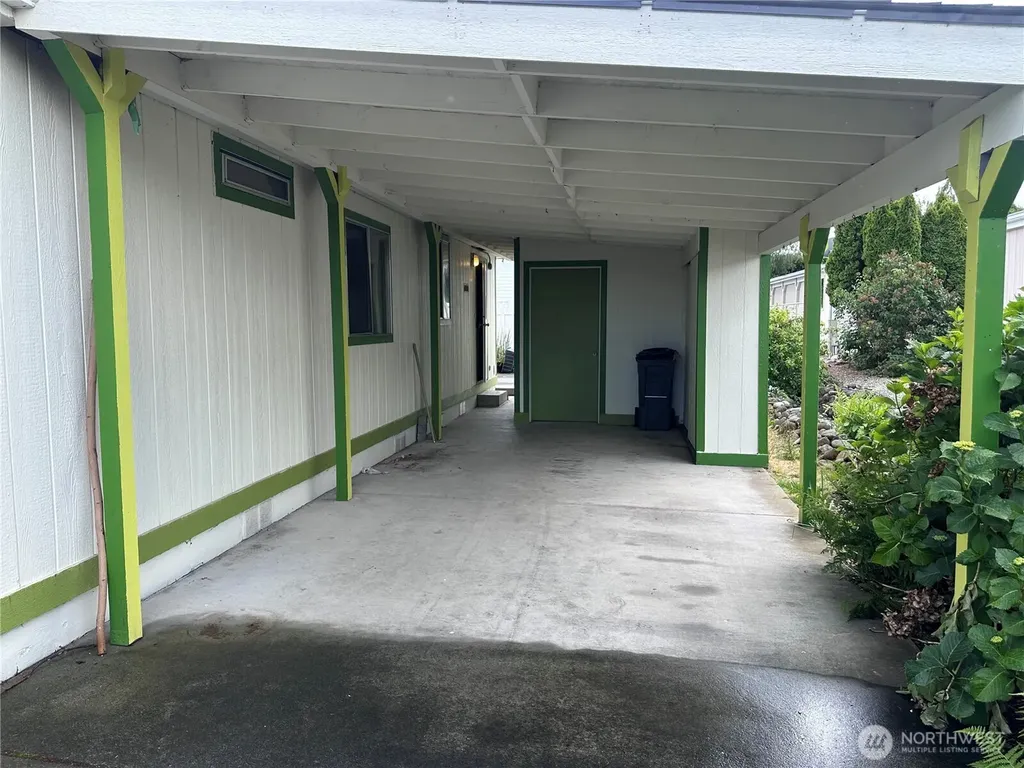 325 N 5th Avenue Sequim WA 98382