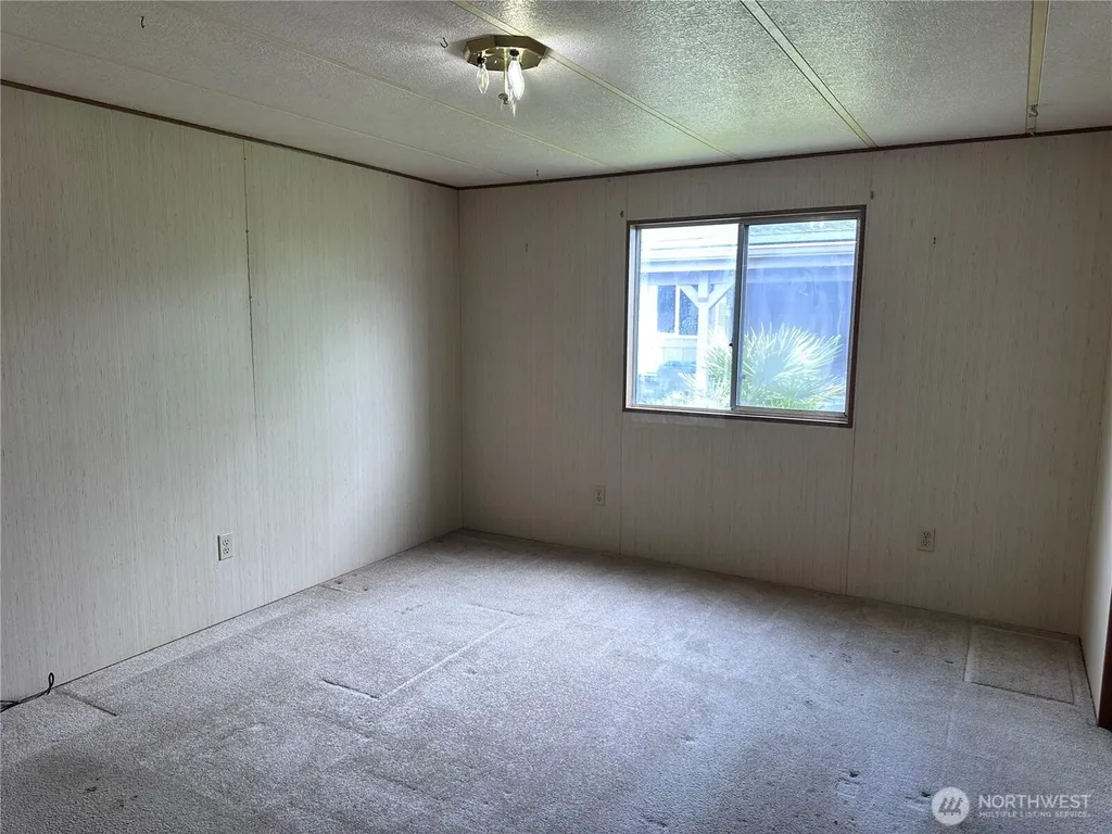 325 N 5th Avenue Sequim WA 98382