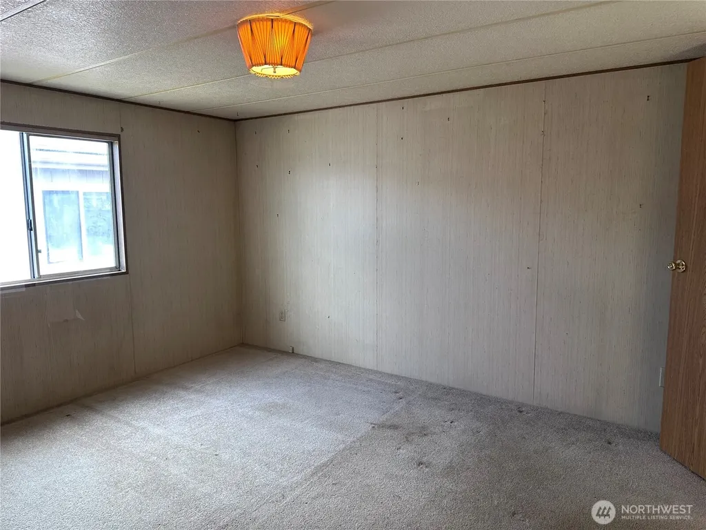 325 N 5th Avenue Sequim WA 98382