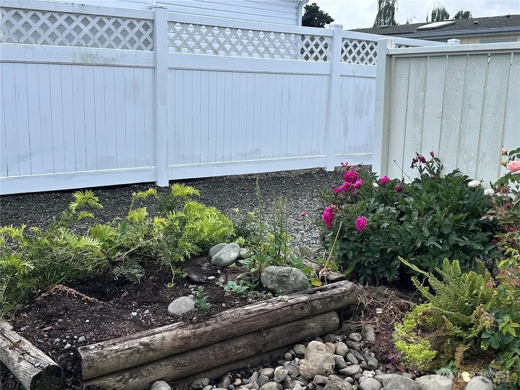 325 N 5th Avenue Sequim WA 98382