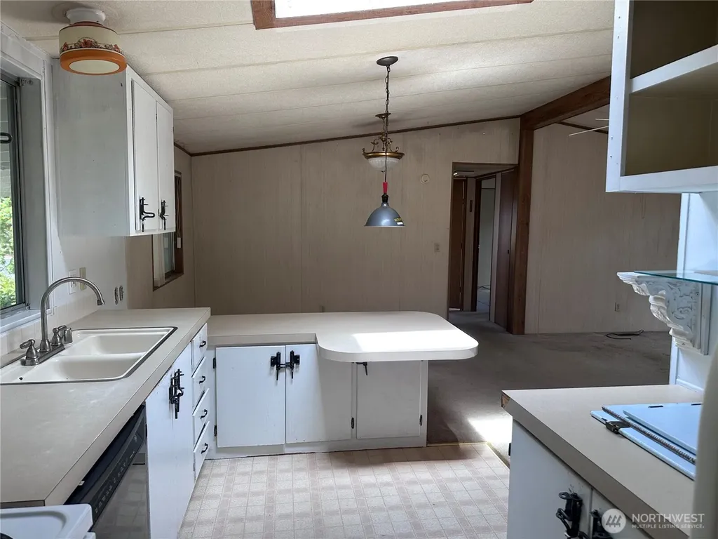325 N 5th Avenue Sequim WA 98382