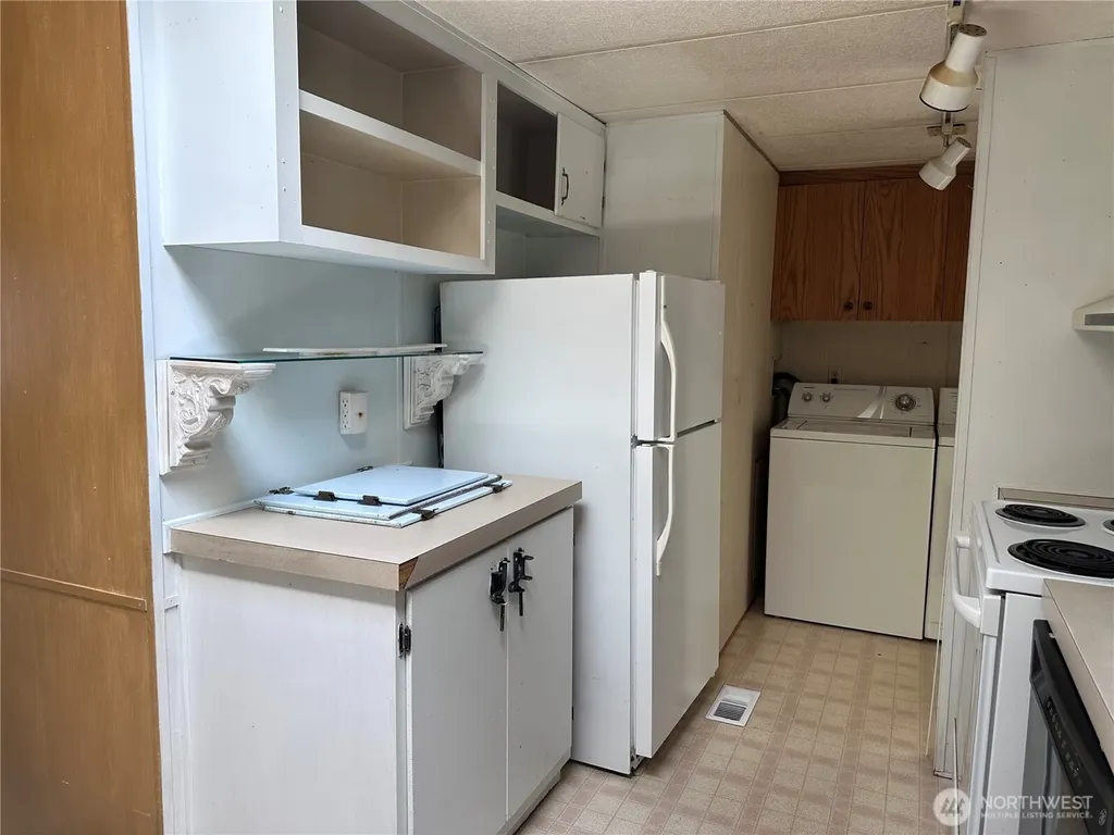 325 N 5th Avenue Sequim WA 98382