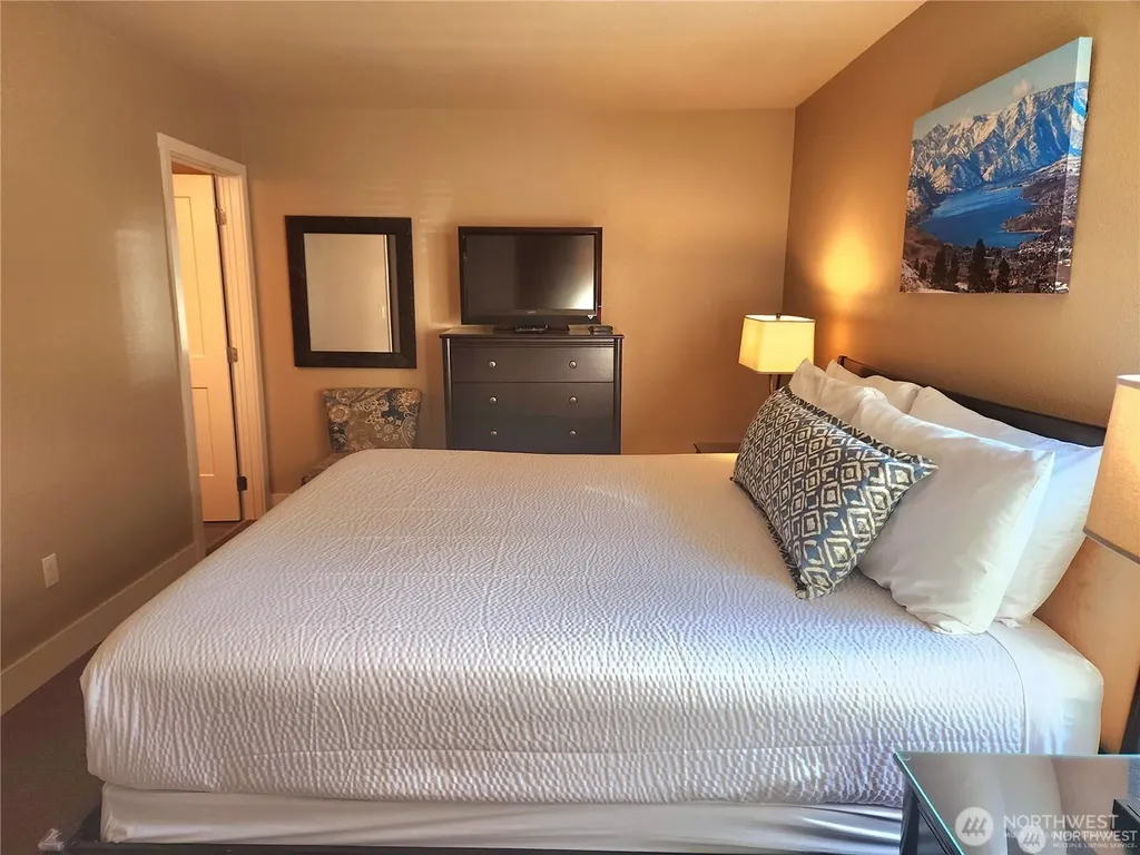 1 Beach 589-d Manson WA 98831
