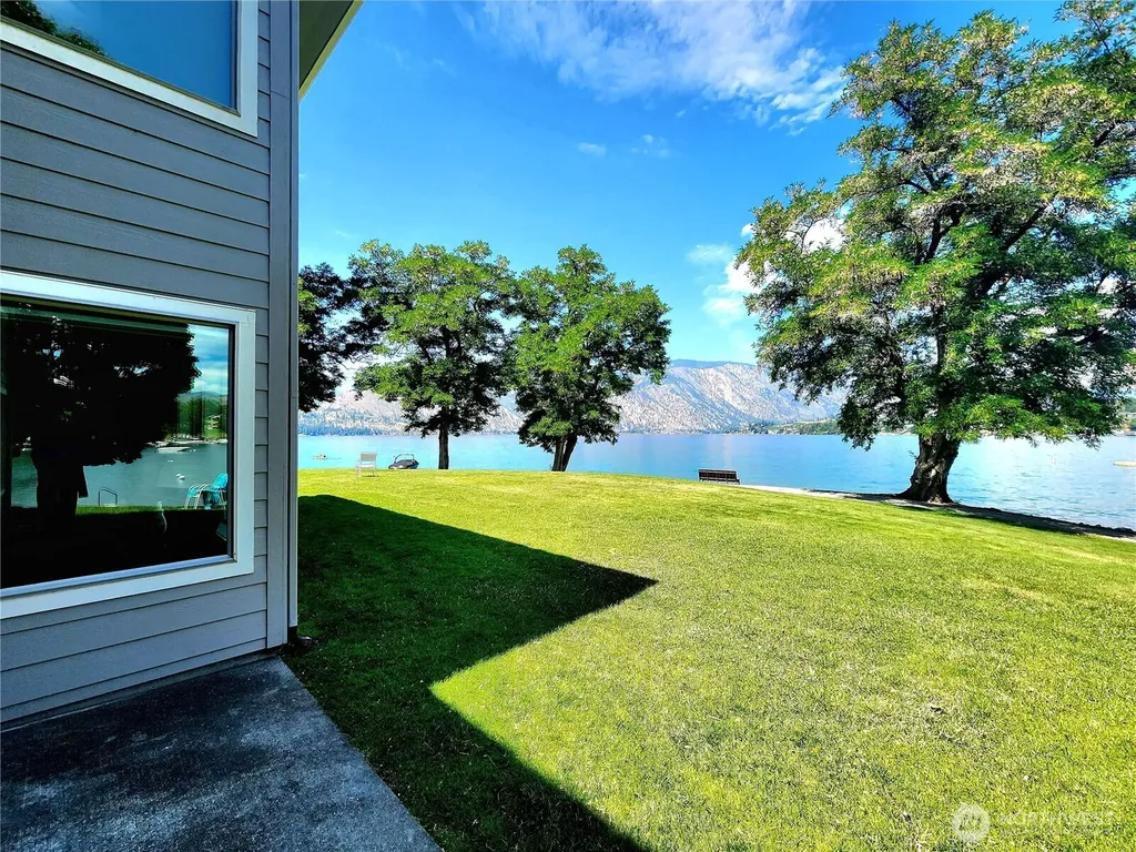 1 Beach 589-d Manson WA 98831