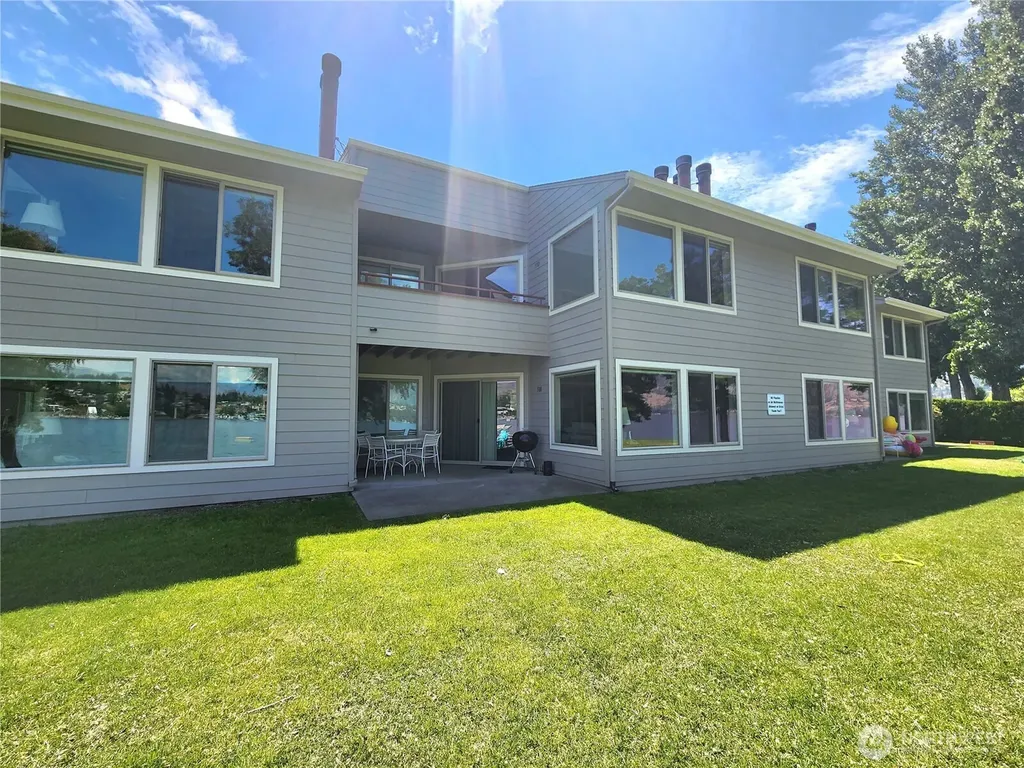 1 Beach 589-d Manson WA 98831