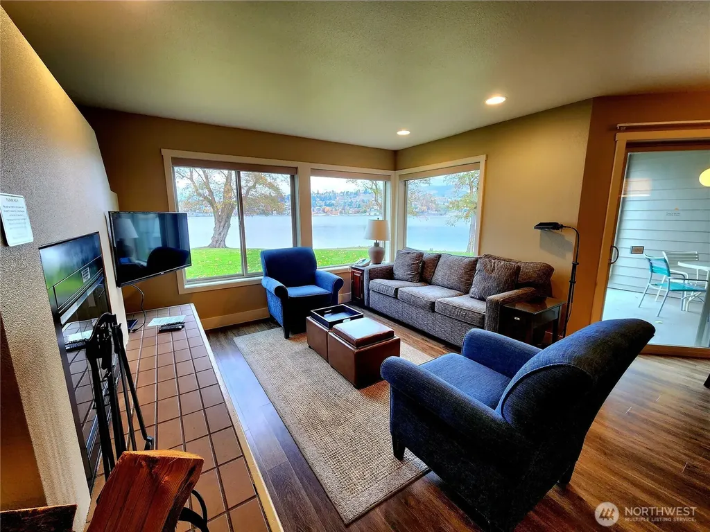 1 Beach 589-d Manson WA 98831