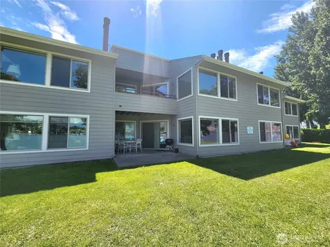 1 Beach 589-d Manson WA 98831