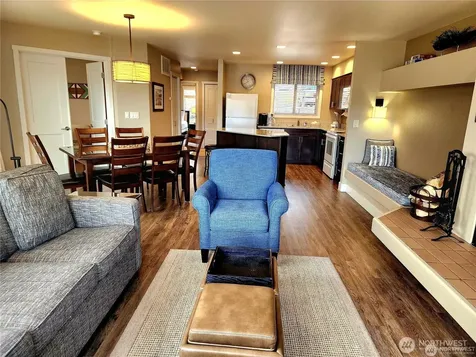 1 Beach 589-d Manson WA 98831