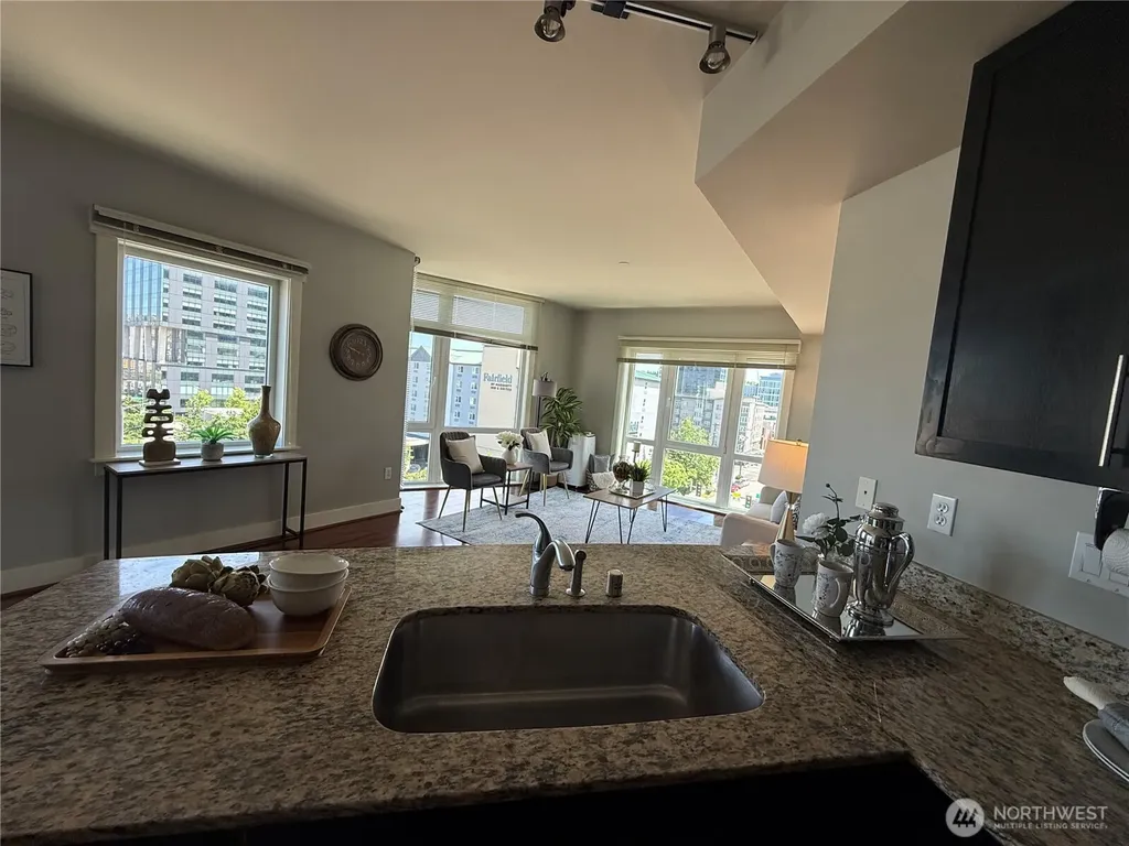699 John Street Seattle WA 98109