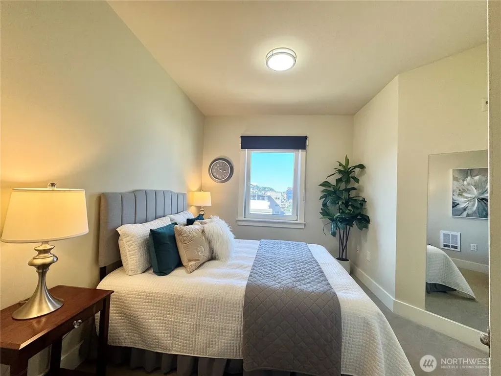 699 John Street Seattle WA 98109