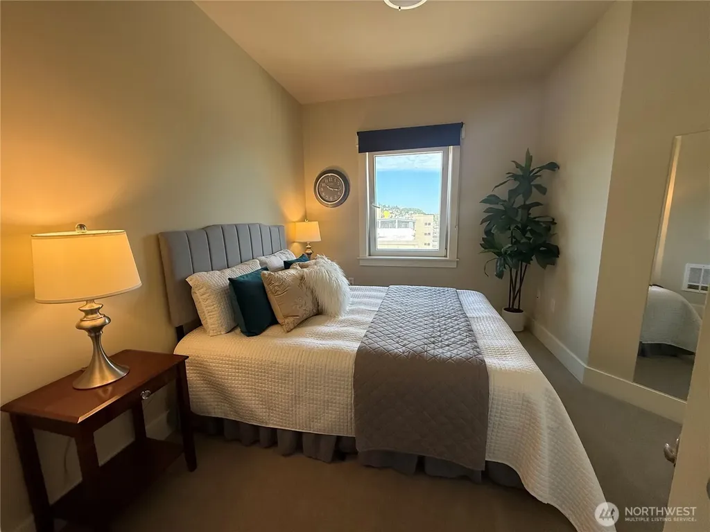 699 John Street Seattle WA 98109