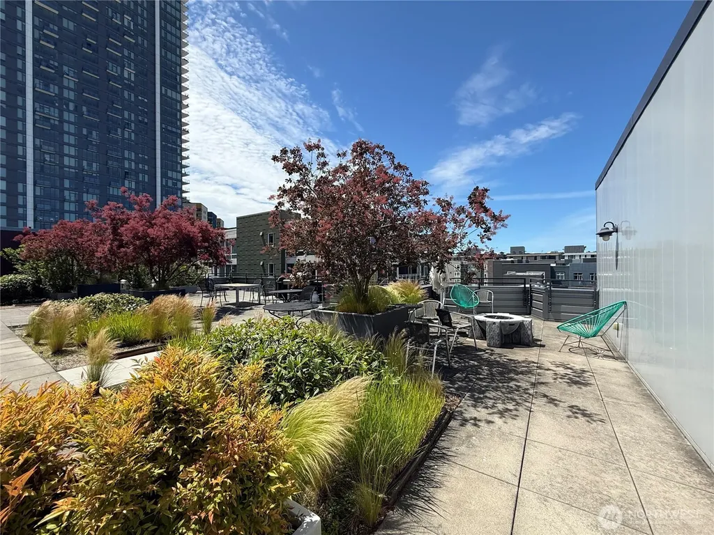 699 John Street Seattle WA 98109