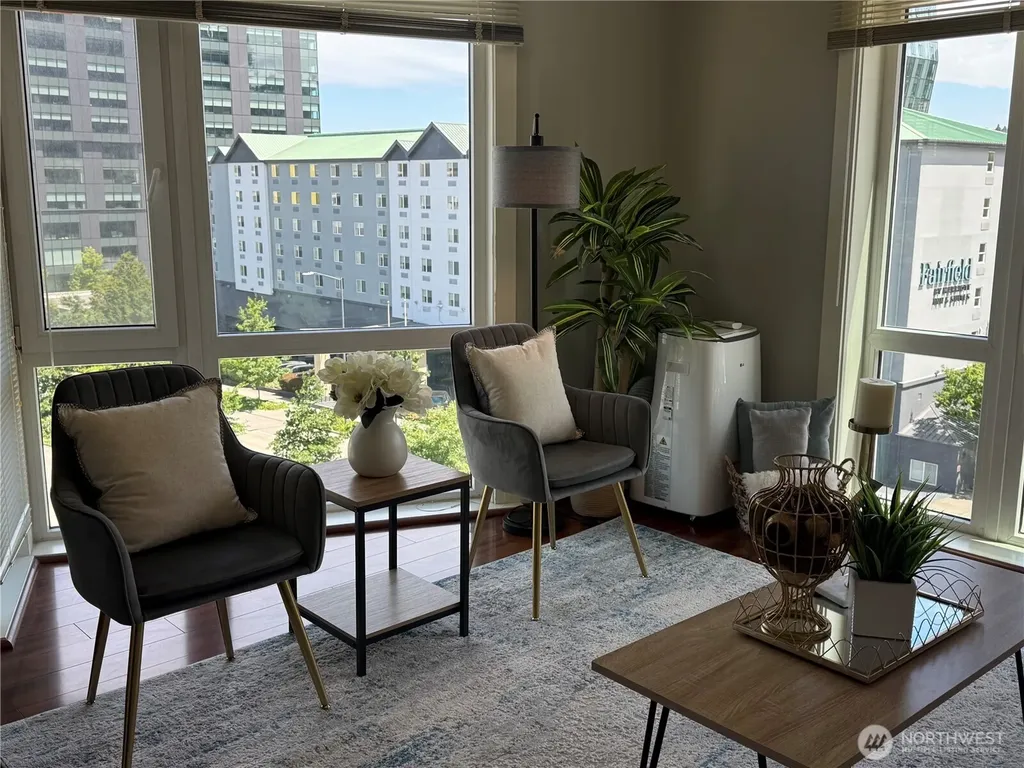 699 John Street Seattle WA 98109