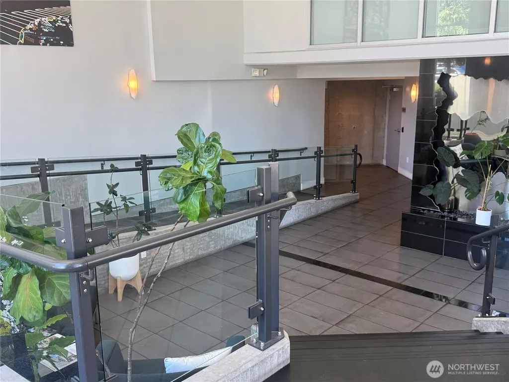 699 John Street Seattle WA 98109