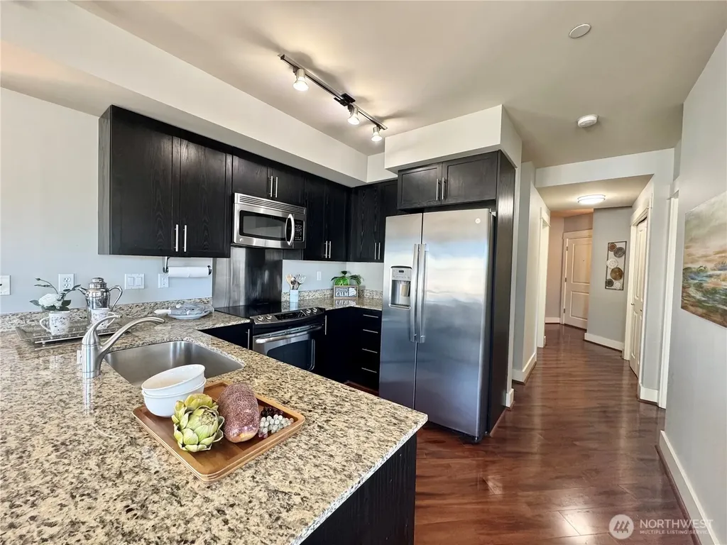 699 John Street Seattle WA 98109
