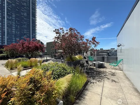 699 John Street Seattle WA 98109