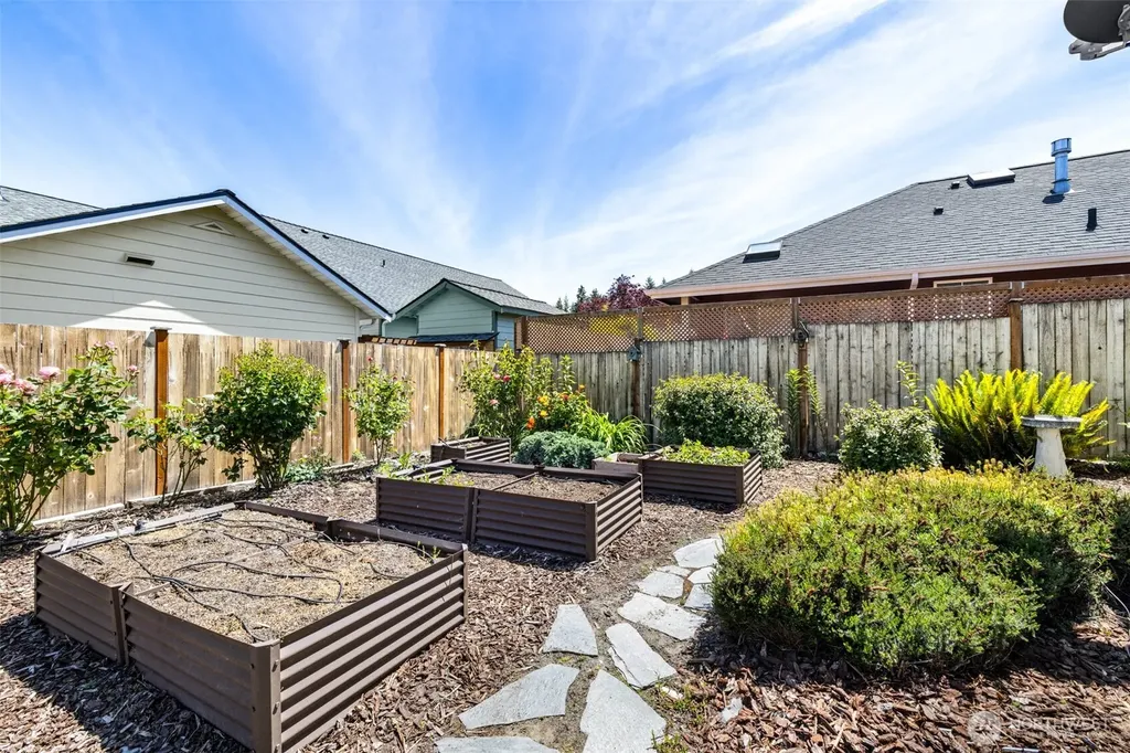 646 W Summer Breeze Lane Sequim WA 98382