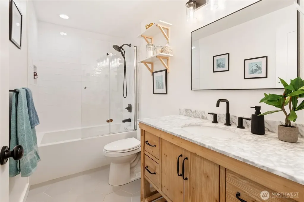 18403 77th Street E Bonney Lake WA 98391
