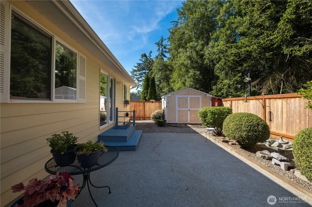 2005 SW Rosario Place Oak Harbor WA 98277